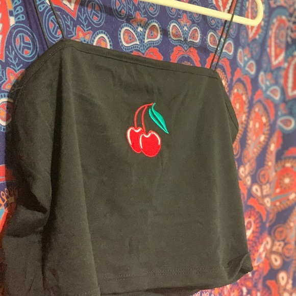 Spaghetti strap black crop top!! - Picture 2 of 3